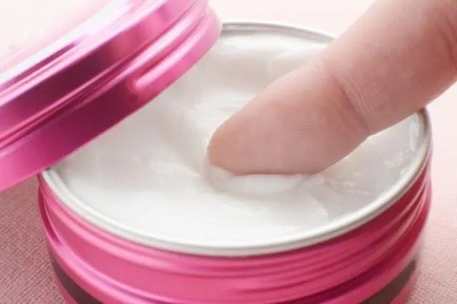 程よいセット力で自然な仕上がりになるヘアワックス