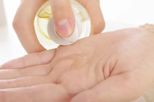 ツヤ・重さ・広がり防止におすすめなオイルタイプ