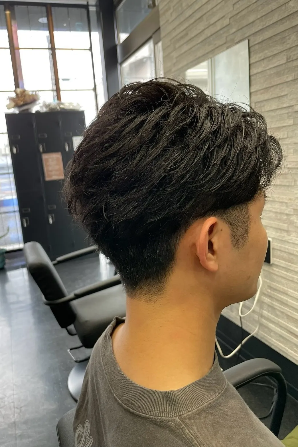 フェザーパーマ×マッシュ刈り上げ